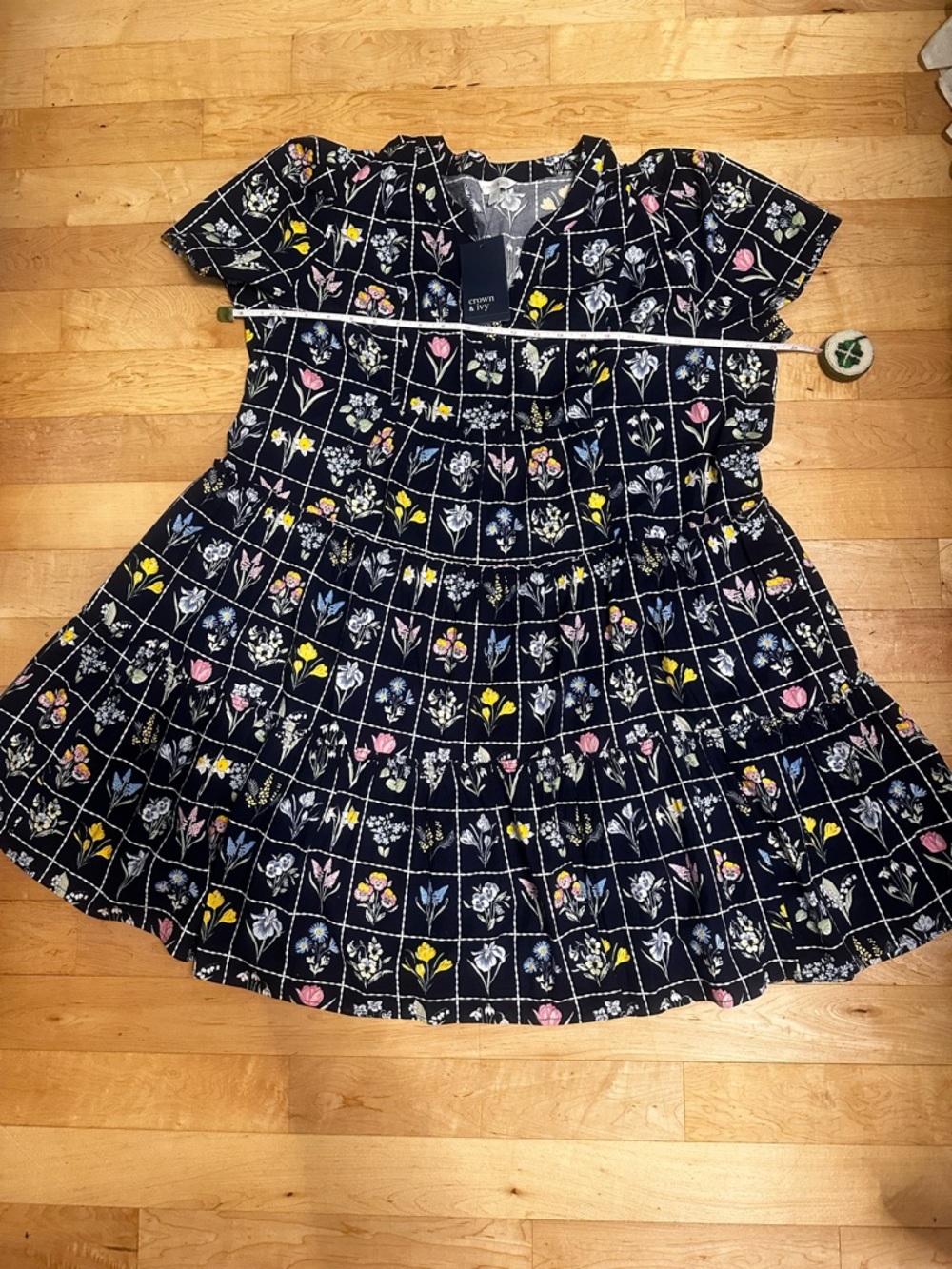 crown & ivy Navy Floral Grid Tiered Short-Sleeve Dress
